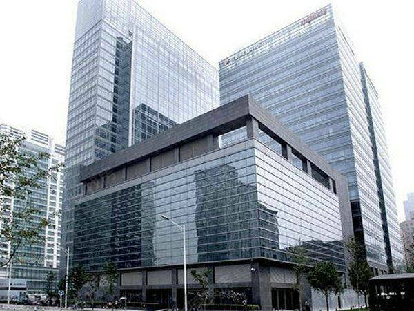 国贸cbd地铁 世纪财富中国平安大厦 精装带家具正对电梯
